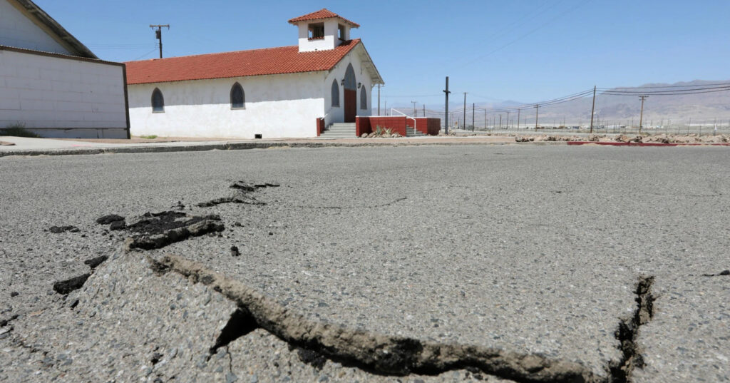 Фото 45 — США произошло крупное землетрясение